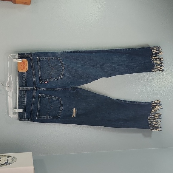 Levi's 510 Distressed Cropped Jean's - Picture 2 of 4
